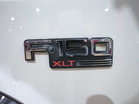 Used 1993 Ford F150 XLT image 22