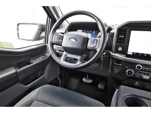 Used 2025 Ford F150 XLT w/ Equipment Group 301A Standard AWD/4WD image 8