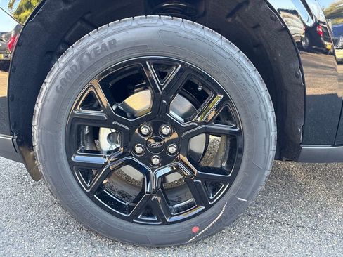 New 2025 Ford Maverick Lariat w/ Black Appearance Package image 33