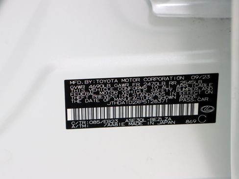 Used 2023 Lexus IS 300 w/ Premium Package image 31