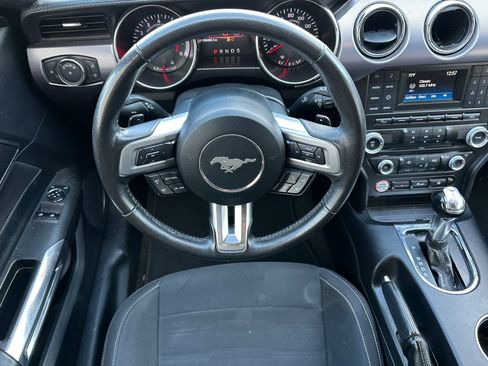 Used 2016 Ford Mustang GT RWD image 15