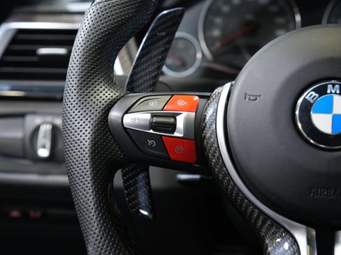 Used 2020 BMW M4 Coupe w/ Competition Package RWD image 39