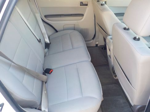 Used 2012 Ford Escape FWD Hybrid image 25