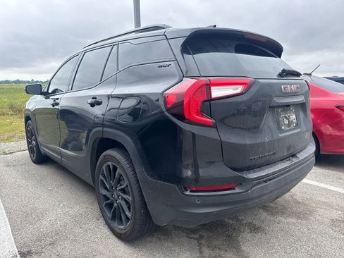 Used 2023 GMC Terrain SLT w/ Elevation Edition FWD image 6