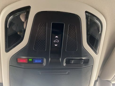 Certified 2025 Subaru Outback Onyx Edition XT image 26