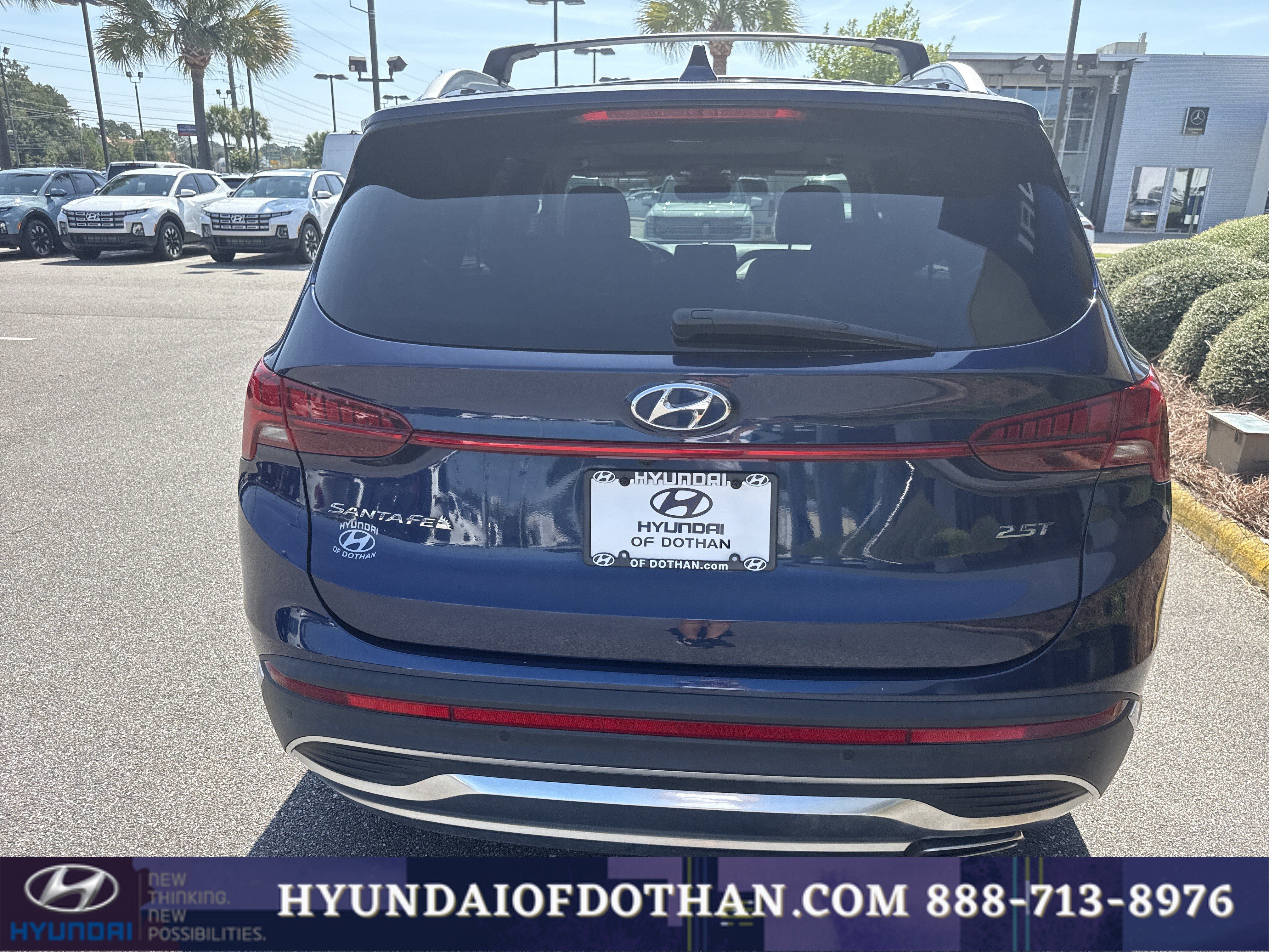 Certified 2022 Hyundai Santa Fe Limited FWD image 3