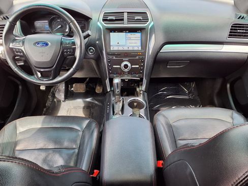 Used 2017 Ford Explorer Sport w/ Equipment Group 401A image 10
