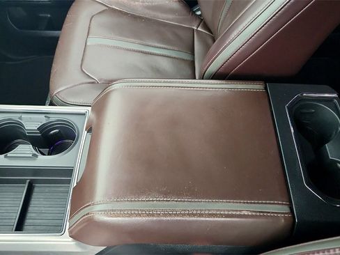 Used 2017 Ford F350 Platinum w/ Platinum Ultimate Package image 22