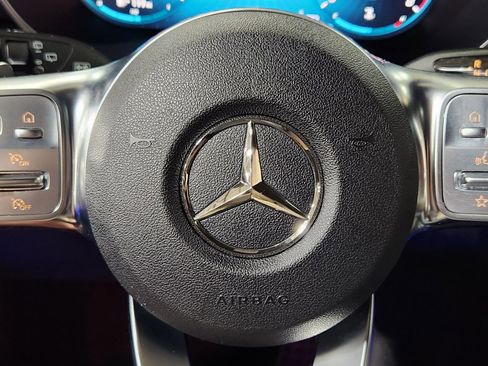 Used 2022 Mercedes-Benz GLC 300 image 49