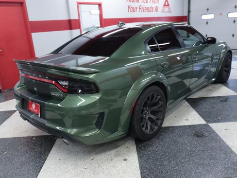 Used 2021 Dodge Charger SRT Hellcat w/ Harman/Kardon Audio Group RWD image 7