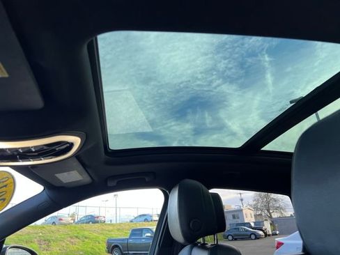 Used 2018 Porsche Macan image 27