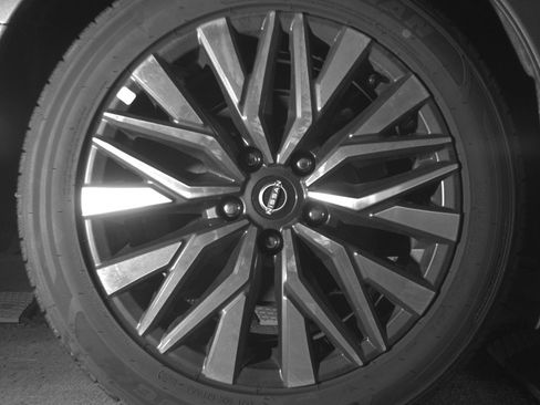 Used 2025 Nissan Altima 2.5 SV image 15