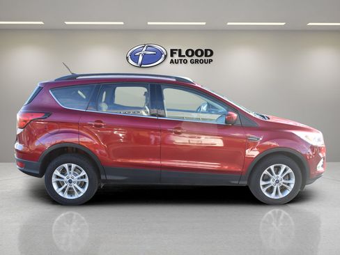 Certified 2019 Ford Escape SEL image 3