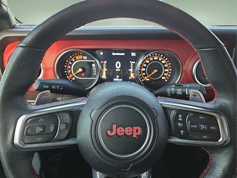 Used 2023 Jeep Wrangler Rubicon 392 image 24