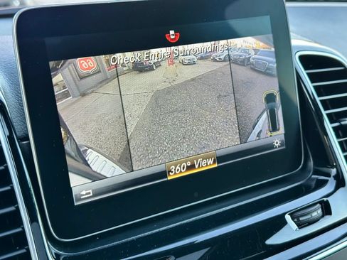 Used 2019 Mercedes-Benz GLS 550 4MATIC w/ Driver Assistance Package image 29
