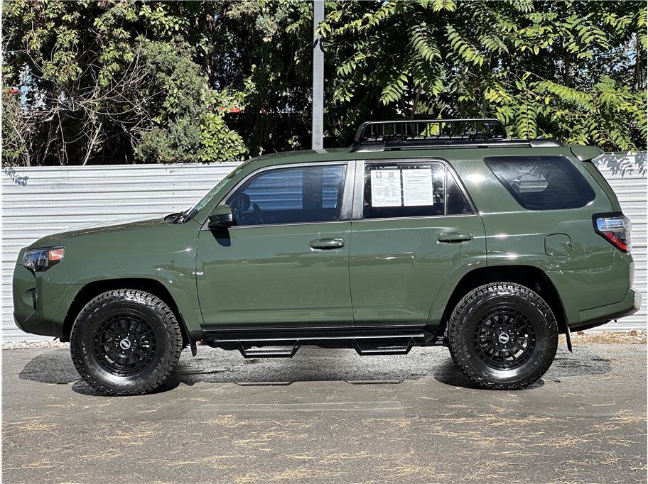 Used 2021 Toyota 4Runner Trail Special Edition AWD/4WD image 9