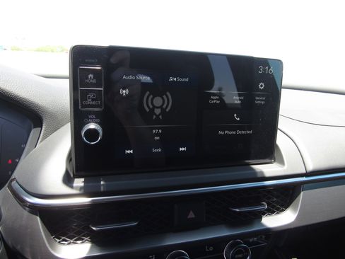 Certified 2025 Acura ADX A-Spec image 21