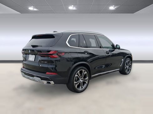 Used 2026 BMW X5 sDrive40i w/ Premium Package RWD image 8