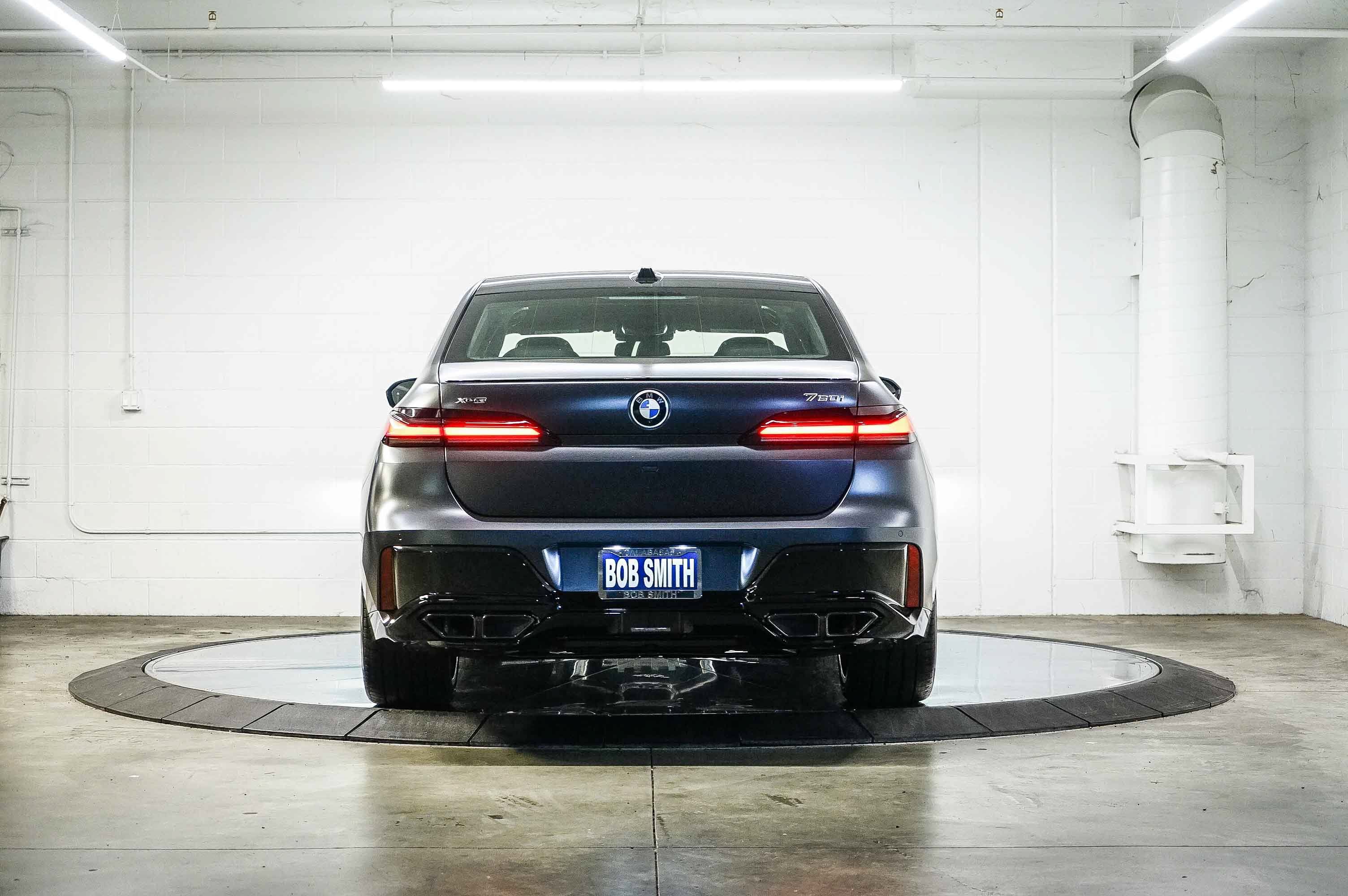 New 2026 BMW 760i xDrive w/ Executive Package AWD/4WD image 5
