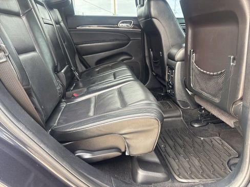 Used 2016 Jeep Grand Cherokee Overland image 10