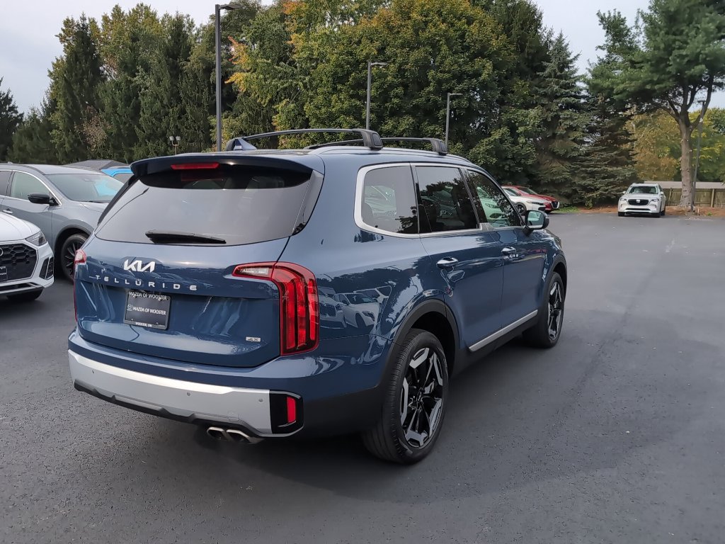 Used 2024 Kia Telluride S w/ S Sunroof Package AWD/4WD image 5