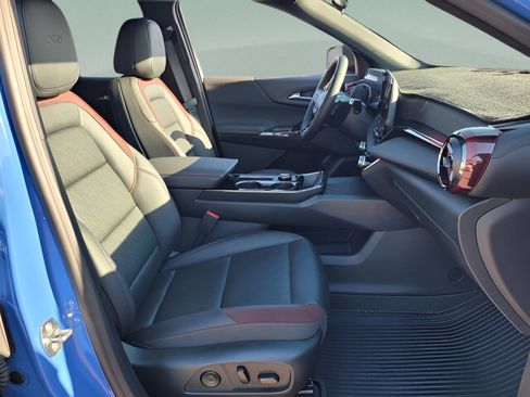 Used 2026 Chevrolet Equinox RS w/ Convenience Package III image 16