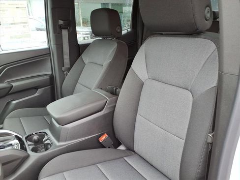 New 2026 Chevrolet Colorado W/T image 8