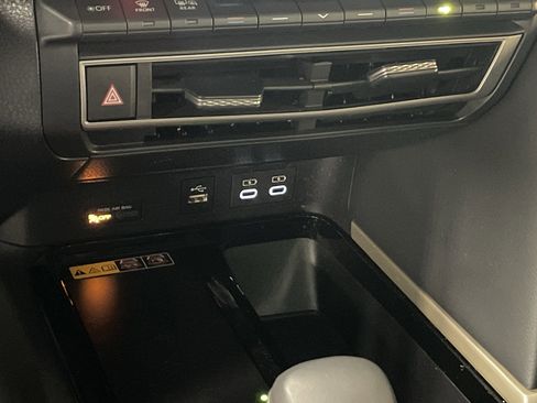 Used 2025 Toyota Camry XSE image 24