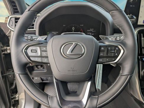 New 2026 Lexus LX 700h Luxury AWD/4WD image 9