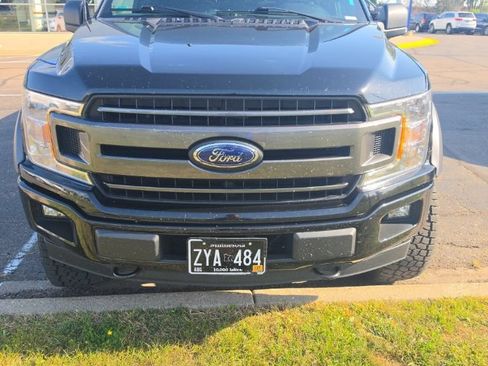 Used 2018 Ford F150 XLT w/ Equipment Group 302A Luxury AWD/4WD image 3
