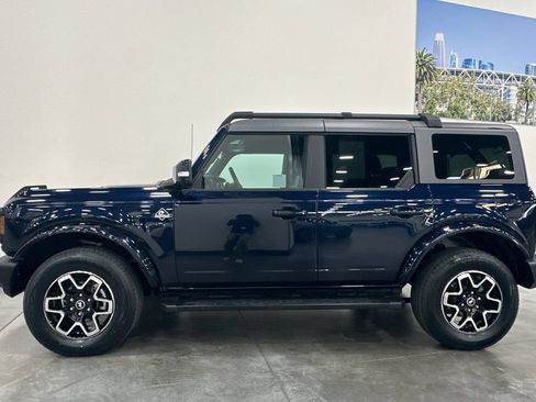Used 2021 Ford Bronco Outer Banks AWD/4WD image 7
