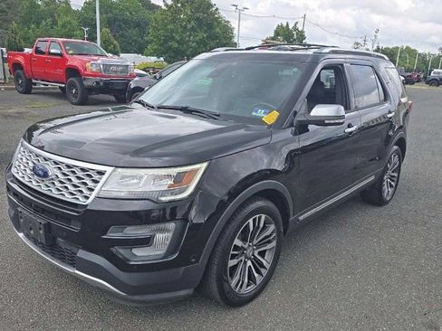 Used 2017 Ford Explorer Platinum AWD/4WD image 1