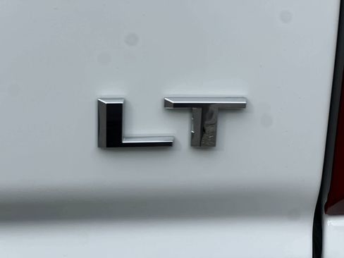 New 2026 Chevrolet Silverado 1500 LT image 27
