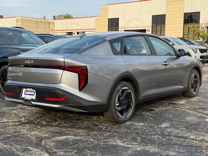 New 2025 Kia K4 EX