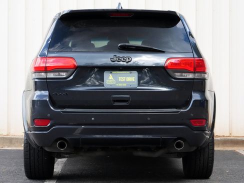 Used 2015 Jeep Grand Cherokee Altitude AWD/4WD image 10