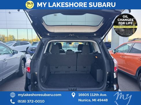 Used 2017 Ford Escape SE image 5