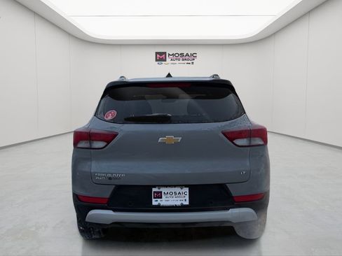 Used 2025 Chevrolet TrailBlazer LT w/ Convenience Package image 6