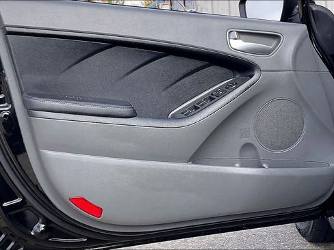 Used 2017 Kia Forte LX w/ LX Popular Package image 22