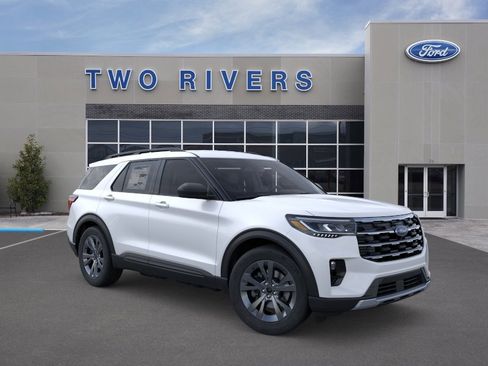 New 2026 Ford Explorer Active w/ Active Comfort Package AWD/4WD image 7