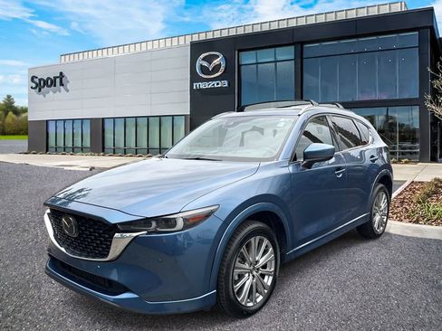 Certified 2023 MAZDA CX-5 Signature AWD/4WD image 8