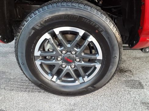 Used 2024 Toyota Tacoma TRD Sport image 27