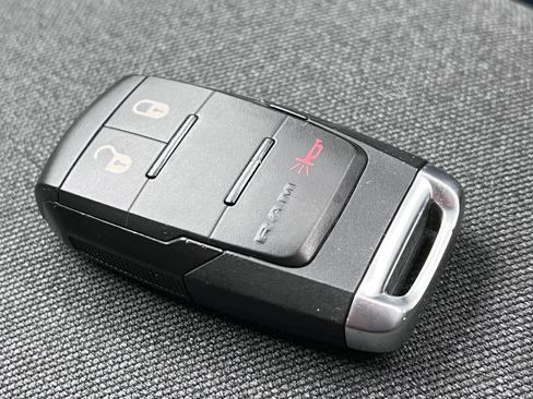 Used 2024 RAM 3500 Tradesman w/ Chrome Appearance Group image 39