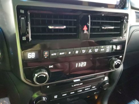Used 2023 Lexus GX 460 Premium w/ Premium Plus Package AWD/4WD image 34