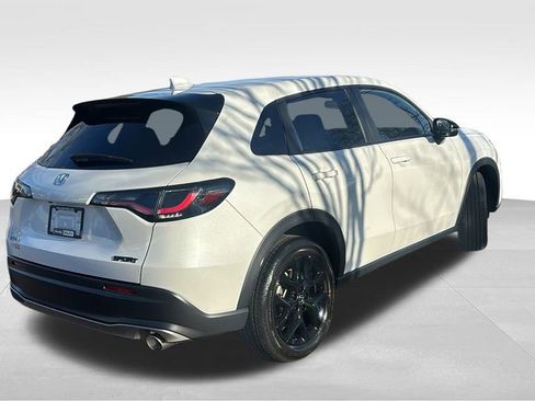 Certified 2023 Honda HR-V Sport image 7