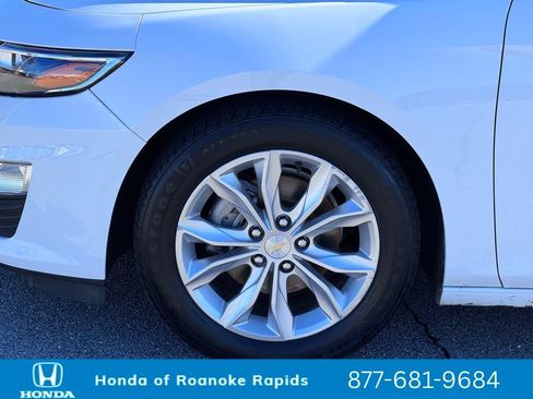 Used 2024 Chevrolet Malibu LT image 29