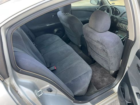 Used 2005 Nissan Altima 2.5 S w/ (K92) Protection Pkg FWD image 11