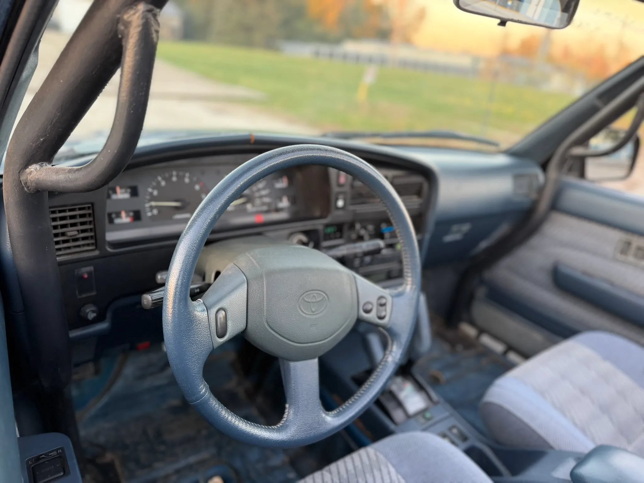Used 1992 Toyota 4Runner SR5 AWD/4WD image 10