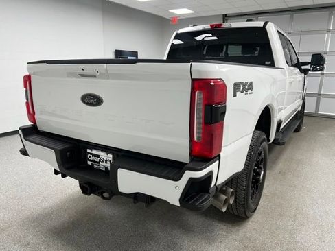 Used 2025 Ford F350 Lariat w/ Black Appearance Package image 9