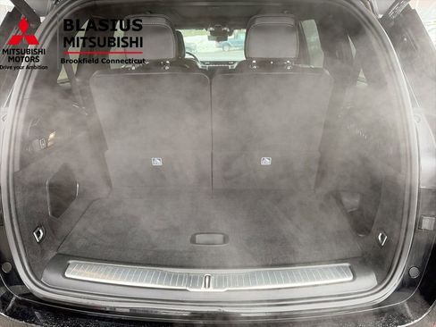 Used 2023 Jeep Grand Cherokee L Overland w/ Luxury Tech Group IV image 12