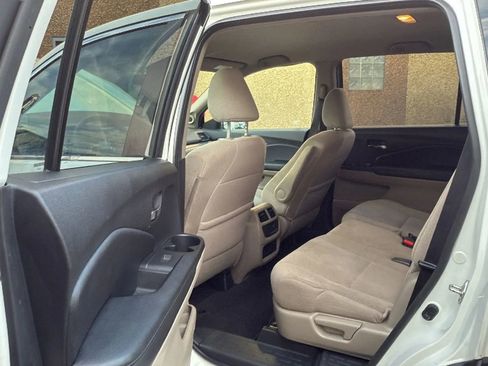 Used 2017 Honda Pilot EX image 27